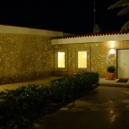 Il Galeone Couette-café 4*